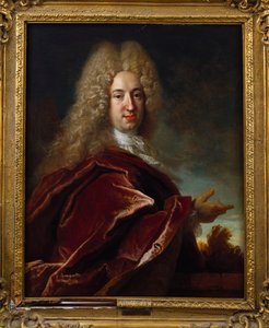 長いかつら、レースジャボ、バーガンディのマントを身に着けている紳士の肖像画 作： Nicolas de Largillière