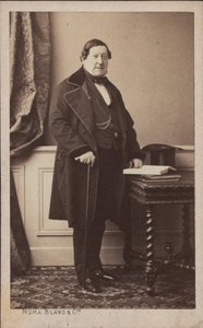 作曲家ジョアキーノ・アントニオ・ロッシーニ1792-1868の肖像、1868年以前。 作： Numa Blanc