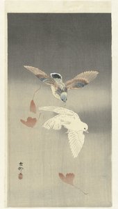 落ちるイチョウの葉の近くの 2 つのハト 作： Ohara Koson