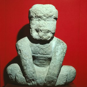 彫像、前古典期（石材）