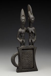 ミラーケース、1938年以前（木と鏡）