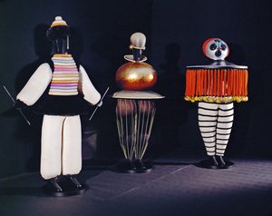  作： オスカー・シュレンマー