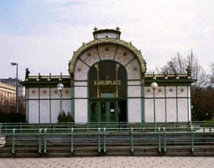 カールスプラッツのオットー・ワーグナー・パビリオン 作： Otto Wagner
