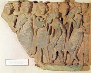 蛇に対する勝利、恐ろしい蛇を恐怖のブラフマンに贈る仏を描いたレリーフ、1世紀から4世紀