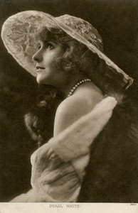 パール ホワイト、アメリカの女優、映画スター、c1910。 作： Pathe