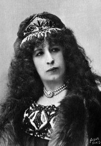 Aimee Tessandier (b.1851-) 1890年から1905年にかけてポール・ナダールによって撮影されたフランスの女優、歌手。 作： Paul Nadar