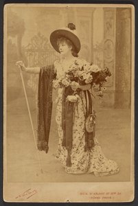  作： Paul Nadar