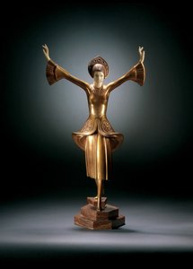 星」（金銅・象牙 作： Paul Philippe