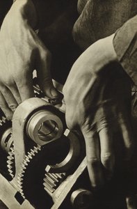 ドイツの産業 作： Paul Wolff