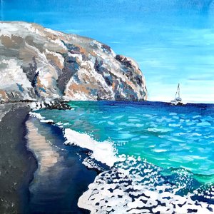 黒砂ビーチの崖 作： Pauline Wegman | Key and Sea Creative