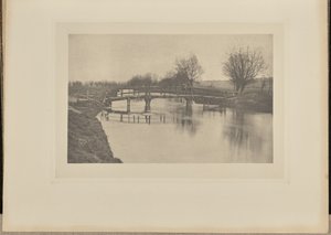 チェシャント近郊の歩道橋 作： Peter Henry Emerson