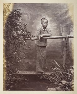ビルマの乙女の肖像、写真家: Klier、Philip Adolphe Gladstone Collection 作： Philip Adolphe Klier