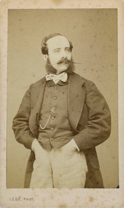 ヴァイオリン奏者で作曲家のアドルフ・ブランの肖像 1828～1885年頃。 1870年。 作： Photo studio Legé and Bergeron.