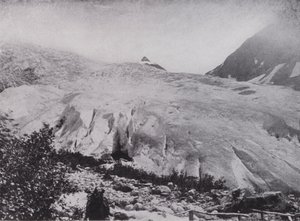 大氷河の麓（モノクロ写真 作： Photographer Canadian