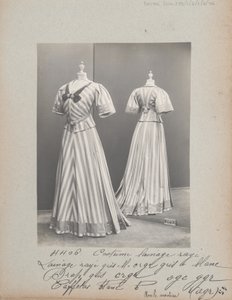 アルバムページ。ハウス・オブ・ワース 衣装 作： Photographer French