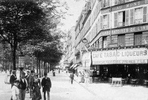 Boulevard de la Villette, Paris, c.1900 (foto em preto e branco) 作： Photographer French