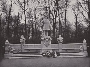 Monument In Der Sieges-Allee, Friedrich Wilhelm, Der Grosse Kurfurst (モノクロ写真) 作： Photographer German
