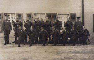 ドイツ陸軍歩兵部隊のグループ（モノクロ写真 作： Photographer German
