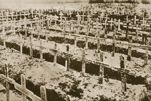 In the West nothing New:フランスにあるドイツ人墓地（セピア色の写真 作： Photographer German