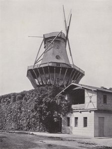 ポツダム、サンスーシ、ヒストリカルミュール（モノクロ写真 作： Photographer German