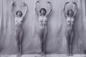 美しい身体、女性のための身体文化（モノクロ写真） 作： Photographer German