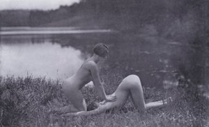 美しい身体、女性のための身体文化（モノクロ写真 作： Photographer German