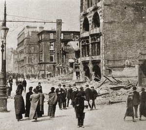 1916年4月、イースター蜂起後のダブリン（モノクロ写真 作： Photographer Irish