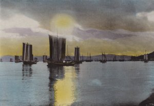 日本、1912年頃。明石海岸の日没（写真