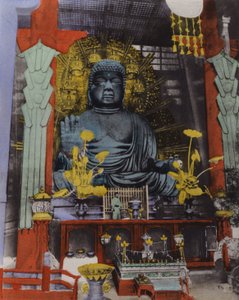 日本、1912年頃。日本最大の大仏は749年に作られたもので、高さは53.5フィート、顔の長さは16フィートである（写真）。 作： Photographer Japanese