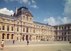 クールカリーのアンリIIファサード 作： Pierre Lescot