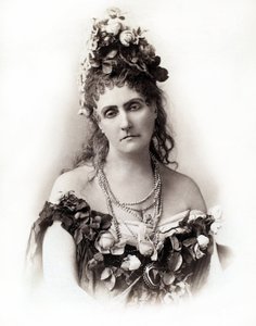 Portrait of Countess Virginia Oldoini Verasis di Castiglione (1835Ð1899) - カスティリオーネ伯爵夫人Virginia Oldoini Verasis (1837-1899)の肖像 - Photo by Pierre Louis Pierson (1822-1913)