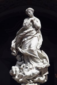 無原罪の御宿り、空間礼拝堂の祭壇に置かれたサンタ・マリア・インマキュレート 1669-70年（大理石製 作： Pierre Puget