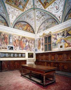 イタリア・ウンブリア州ペルージャのサン・ピエトロ大聖堂、ペルジーノのパネルがある聖具室の様子 作： Pietro Perugino