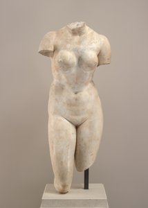 アフロディーテの胴体 作： Possibly Hellenistic or Roman