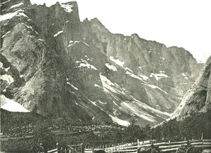トロルティンデン山脈、ノルウェー、ホルグハイム、1895年。