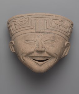 笑う男の頭、トトナック（セラミック） 作： Pre Columbian