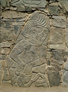 戦士のレリーフがある壁 作： Pre Columbian Pre Columbian