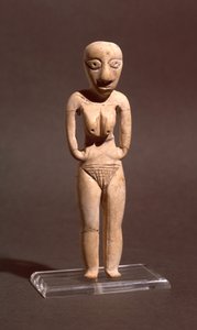 バダリアンまたは新石器時代初期の裸の女性の置物、紀元前4000年頃 作： Predynastic Period Egyptian