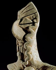 先史時代：女性の頭部。トルクメニスタン中部（ゴヌール・テペ地方）の粘土像。紀元前3000〜2500年、青銅器時代 モスクワ、ロシア科学アカデミー考古学研究所、ロシア 作： Prehistoric Prehistoric