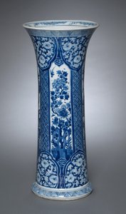 カバー付き花瓶、1662-1722