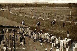 競馬場、プーナ、1900-30年頃（セピア写真 作： Raphael Tuck and Sons