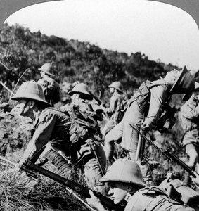 ドイツ軍、東アフリカ、第一次世界大戦、1914-1918を担当するイギリスの歩兵。 作： Realistic Travels Publishers