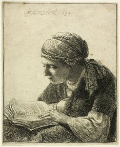 読書する女性