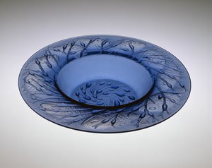 「Anvers」ボウル、3月21日デザイン 作： Rene Jules Lalique