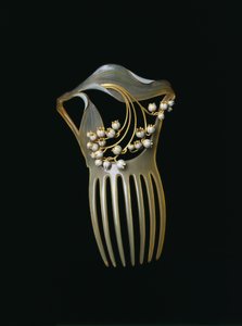 髪飾り、1900年頃 作： Rene Jules Lalique