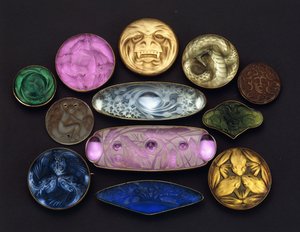 各種ガラスアイテム 作： Rene Jules Lalique