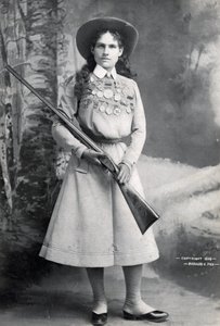 アニーオークリー、パブ。 c.1899 作： Richard Kyle Fox