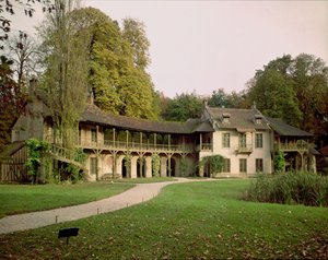 1783-86年に建てられたマリーアントワネットのアモー（1755-93） 作： Richard Mique