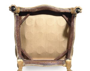 ジョージ3世の金箔のアームチェアのペアの1つ 作： Robert Adam