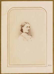[女性の肖像］ 作： Robert Slingsby